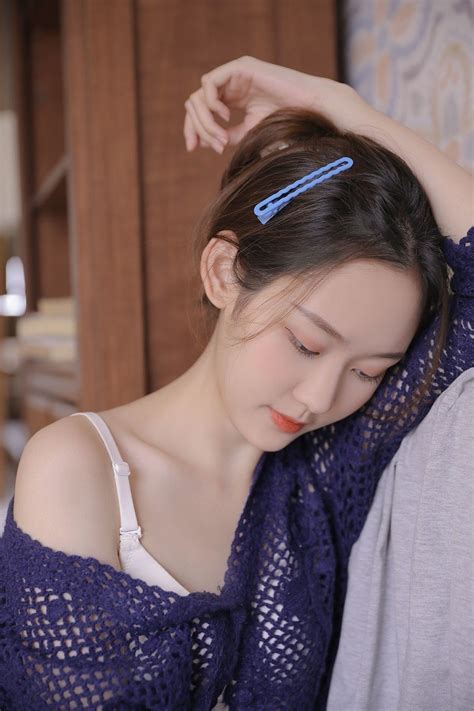幽灵娘翻白眼流口水流眼泪图片